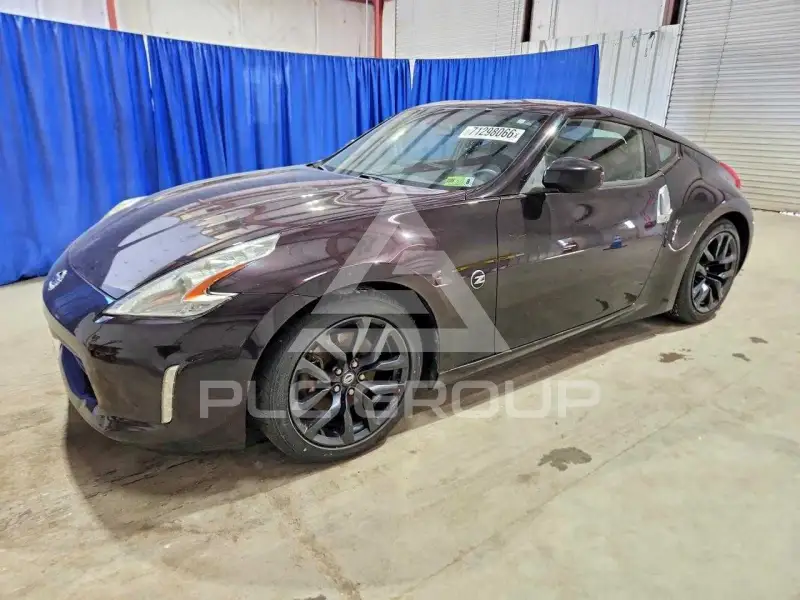 2017 Nissan 370Z photo