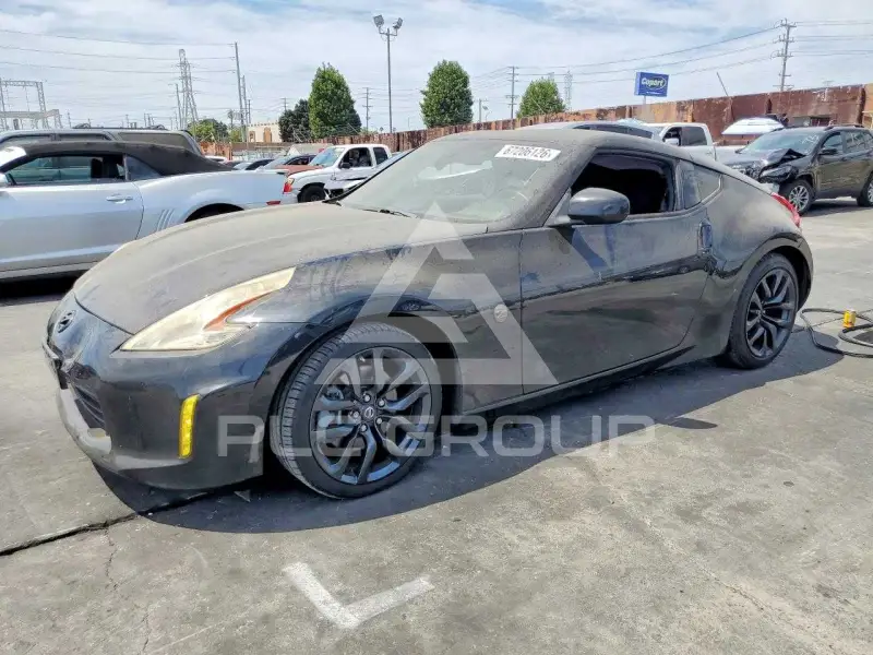2017 Nissan 370Z фото