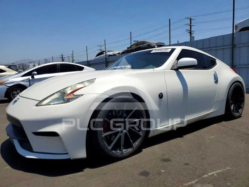 2017 Nissan 370Z фото
