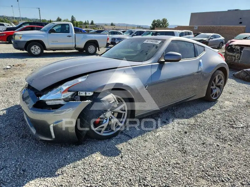 2017 Nissan 370Z фото