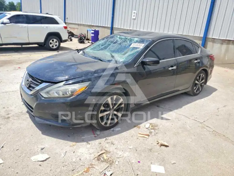 2017 Nissan ALTIMA фото