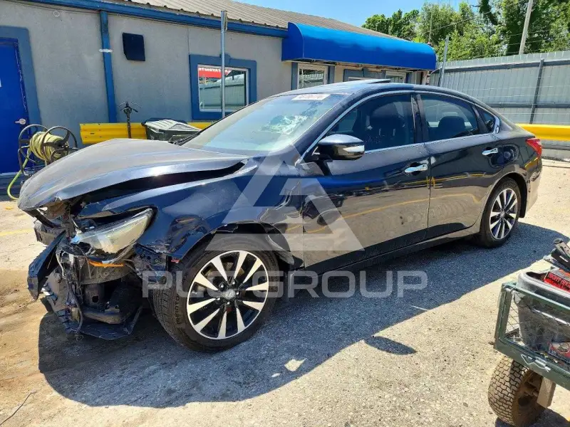 2017 Nissan ALTIMA фото