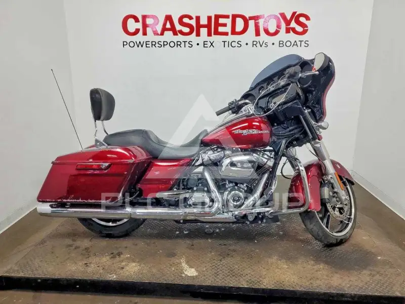 2017 Harley-Davidson FLHX фото