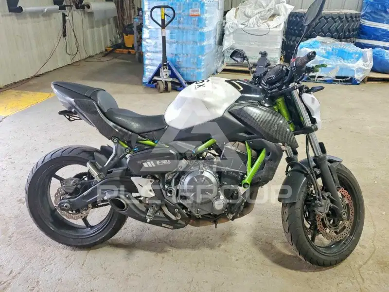 2017 Kawasaki Ninja650 фото