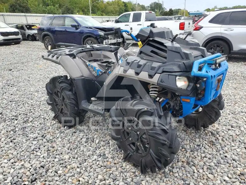 2017 Polaris  фото