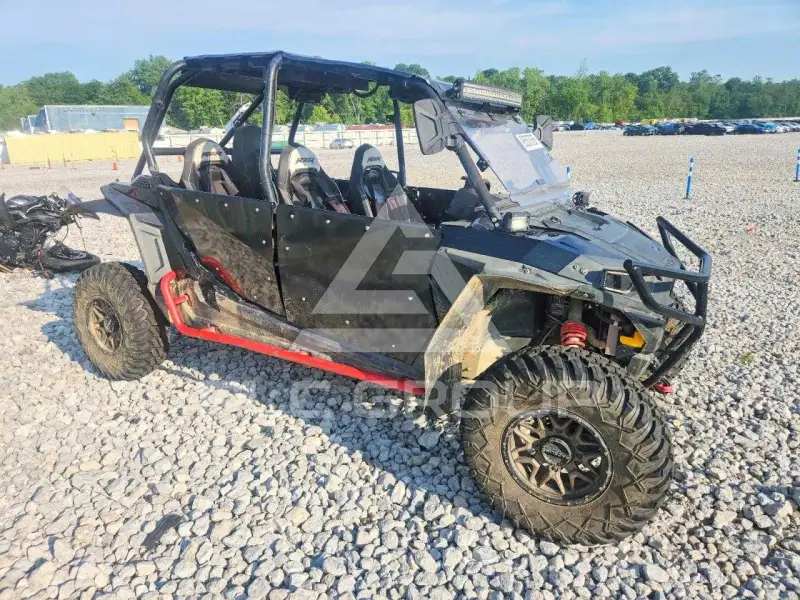 2017 Polaris Sidebyside photo
