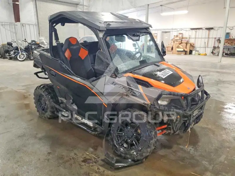 2017 Polaris Sidebyside фото