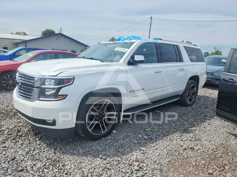 2017 Chevrolet Suburan photo