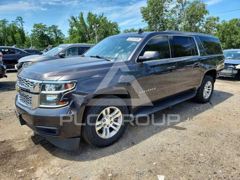 2017 Chevrolet Suburan photo
