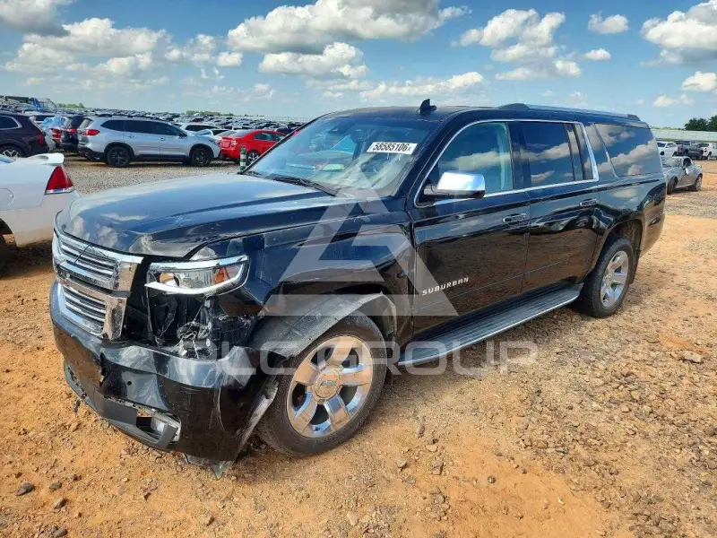 2017 Chevrolet Suburan photo