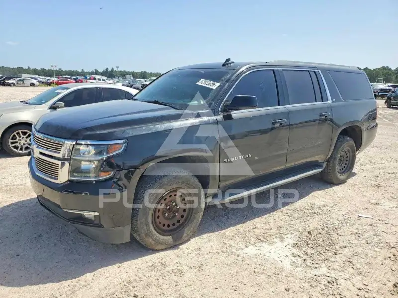 2017 Chevrolet Suburan photo