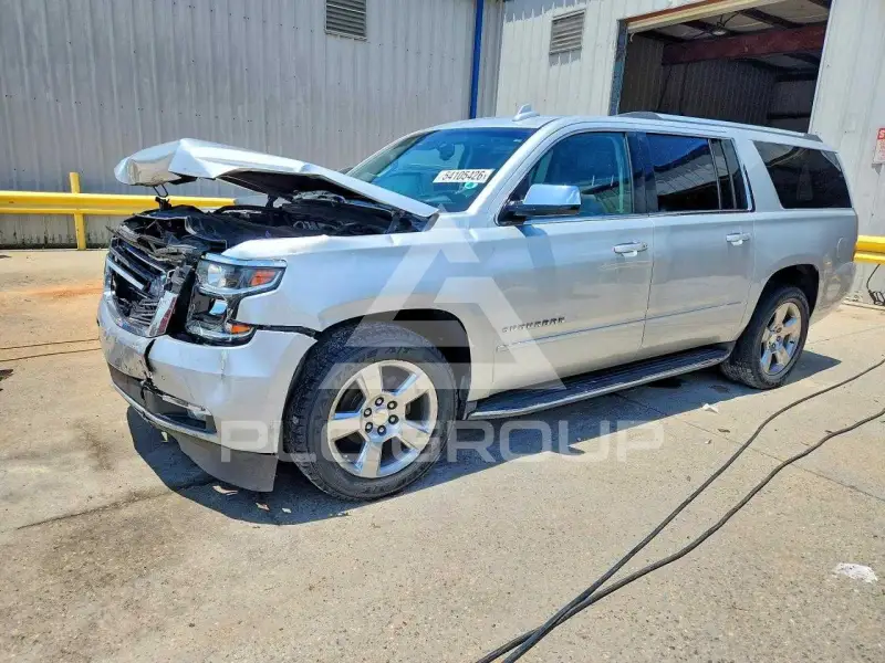 2017 Chevrolet Suburan фото