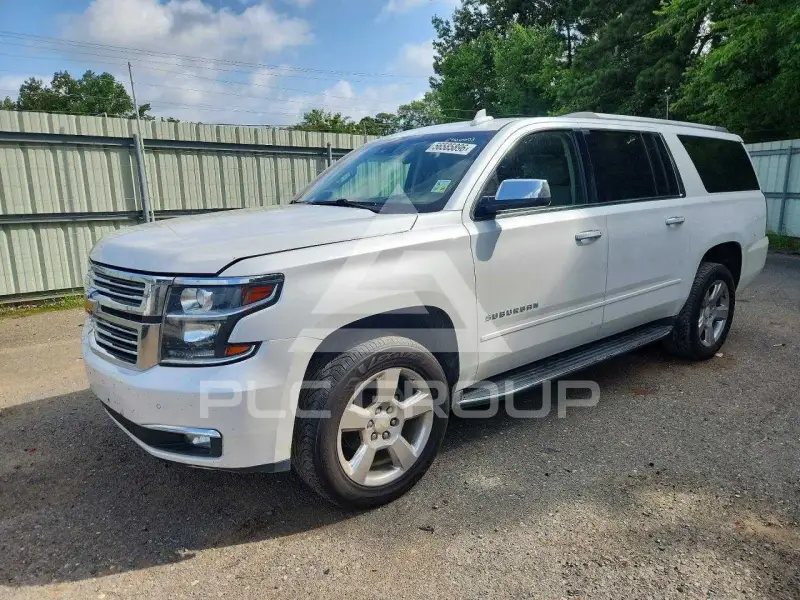 2017 Chevrolet Suburan photo