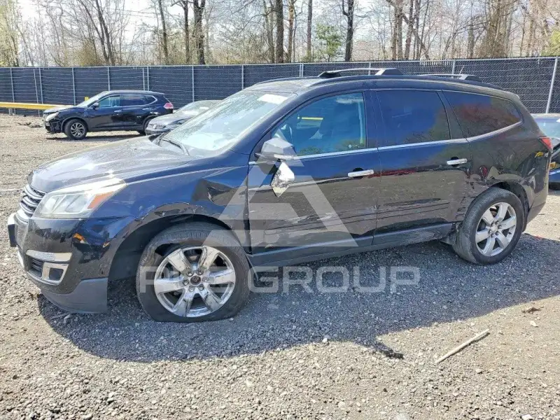 2017 Chevrolet TRAVERSE фото