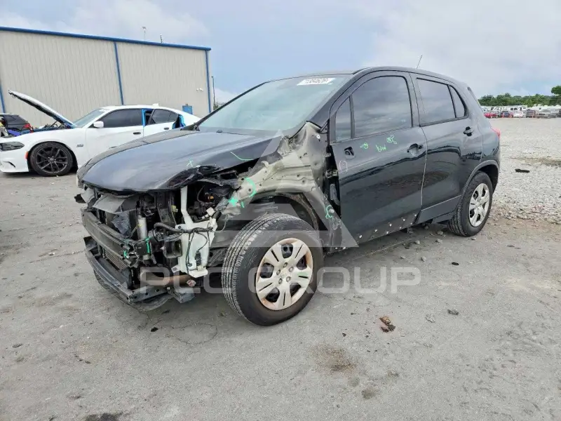 2017 Chevrolet TRAX photo