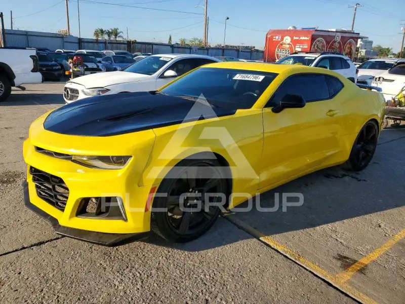 2017 Chevrolet Camaro фото