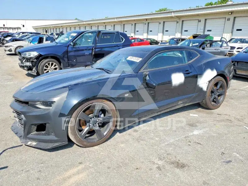 2017 Chevrolet Camaro фото