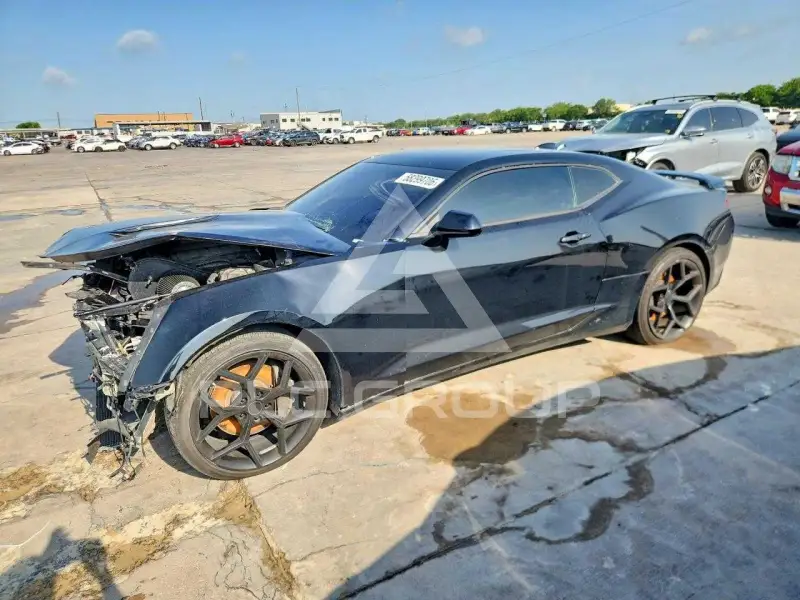 2017 Chevrolet Camaro photo