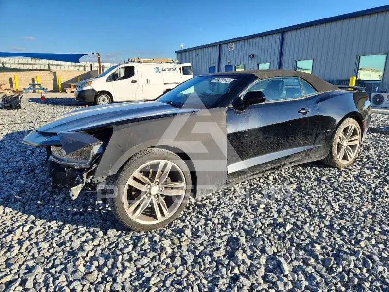 2017 Chevrolet Camaro photo