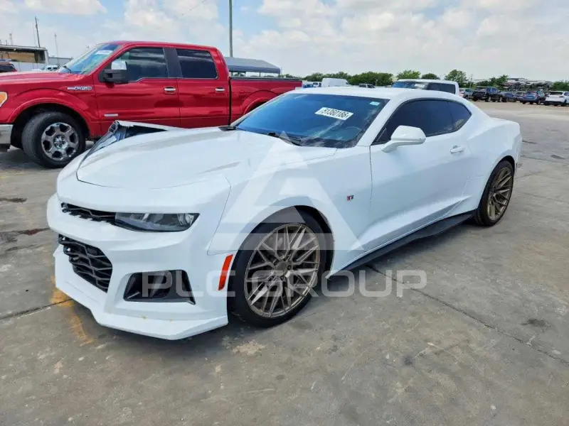 2017 Chevrolet Camaro photo