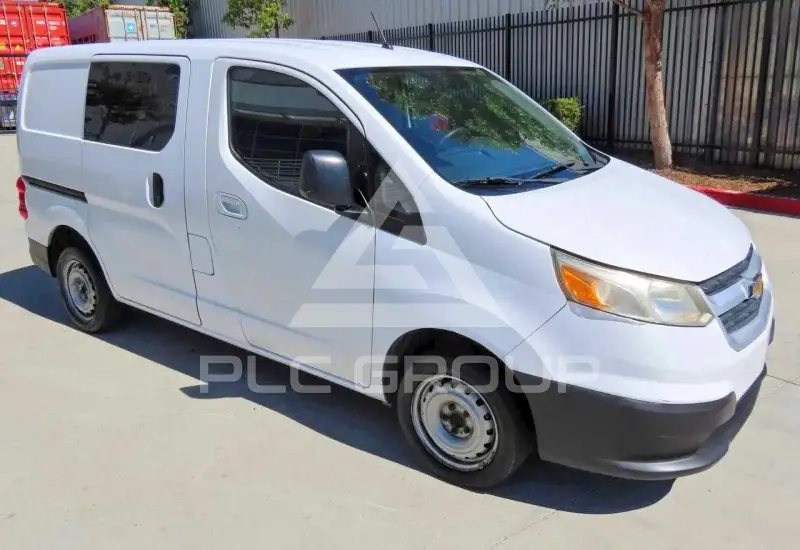 2017 Chevrolet Express фото