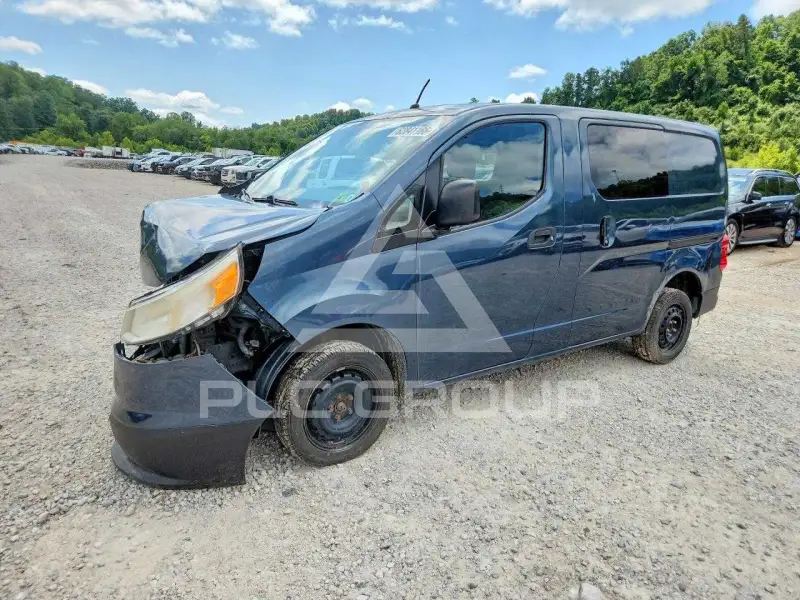 2017 Chevrolet Express фото
