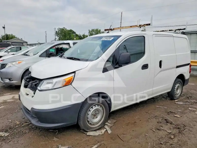 2017 Chevrolet Express photo