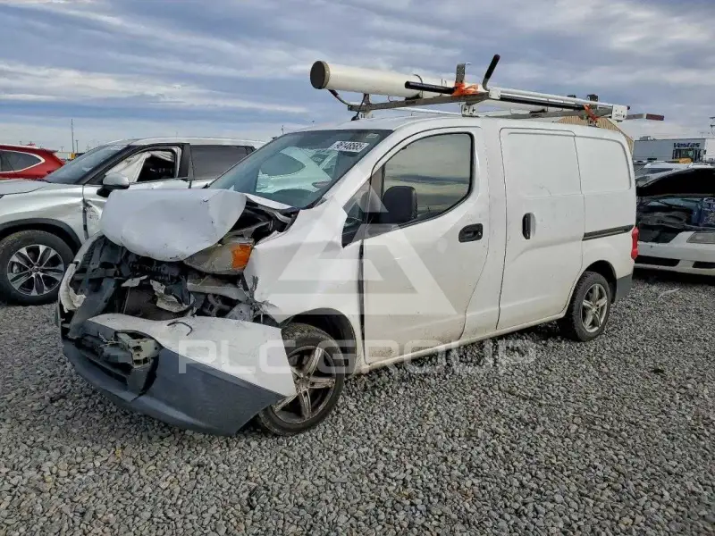 2017 Chevrolet Express фото