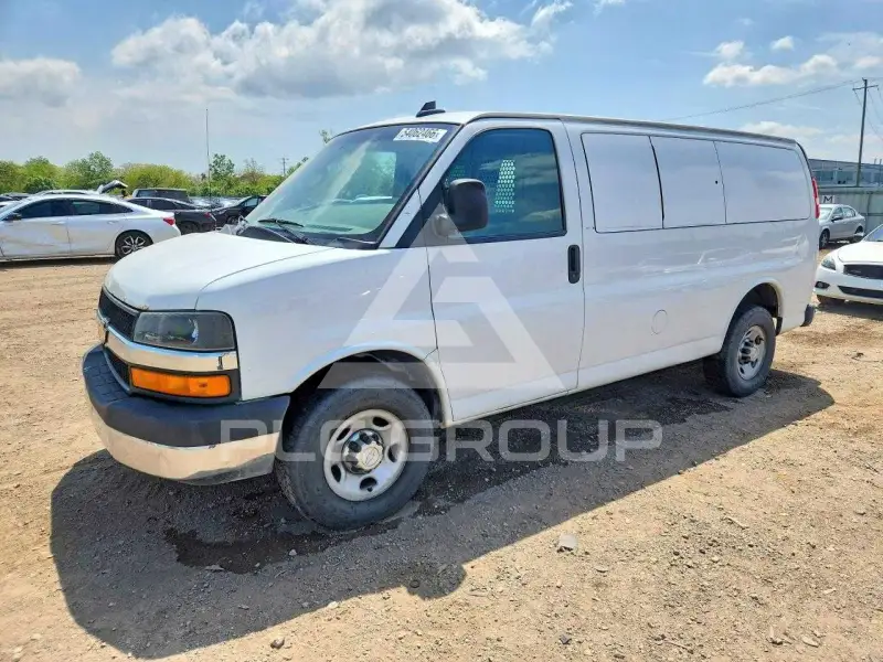 2017 Chevrolet Express photo