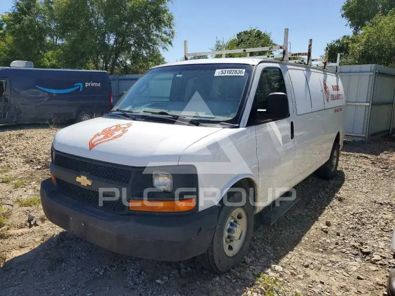 2017 Chevrolet Express фото