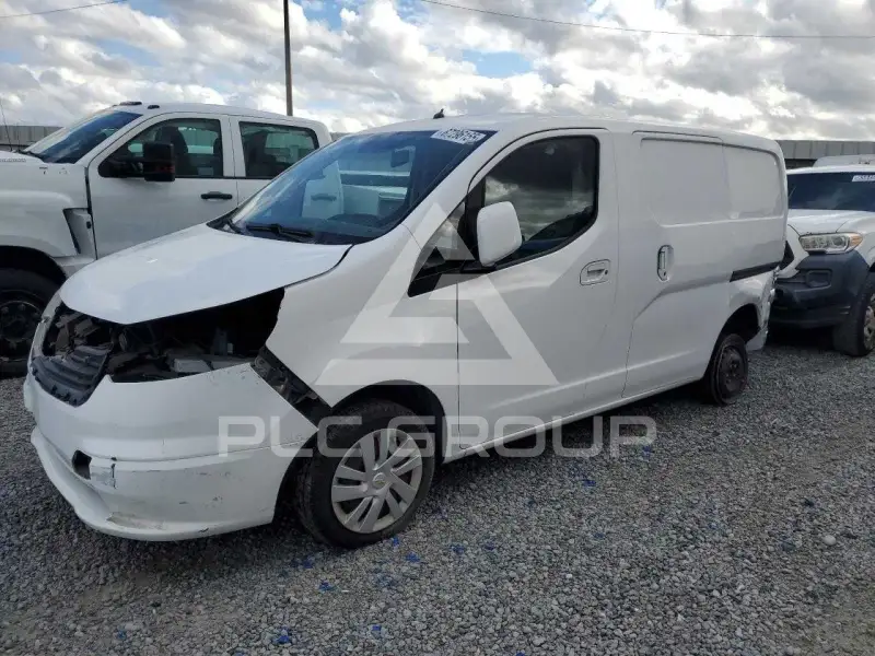 2017 Chevrolet Express фото