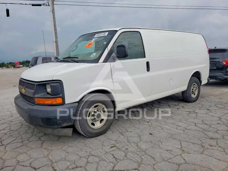 2017 Chevrolet Express фото