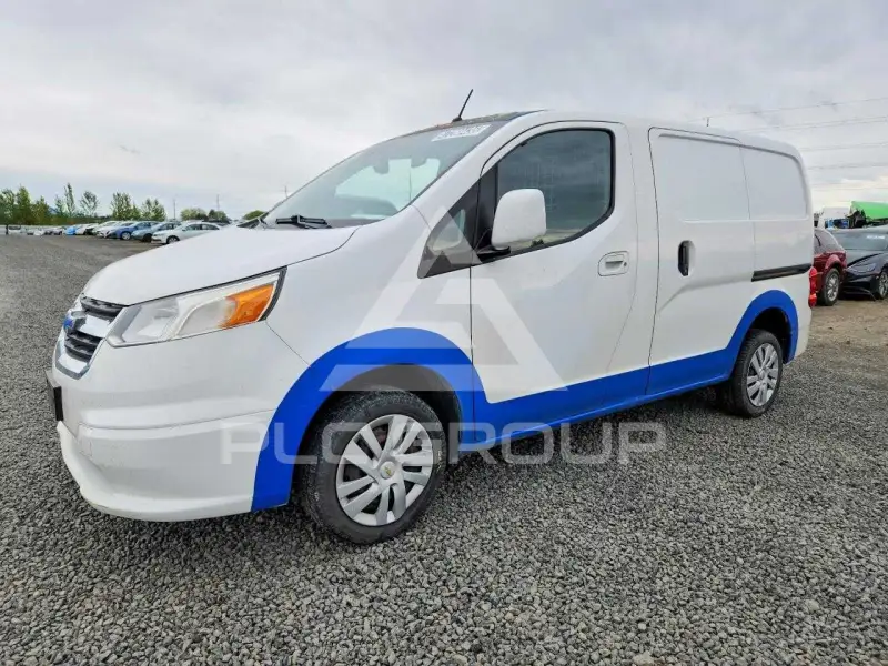 2017 Chevrolet Express фото