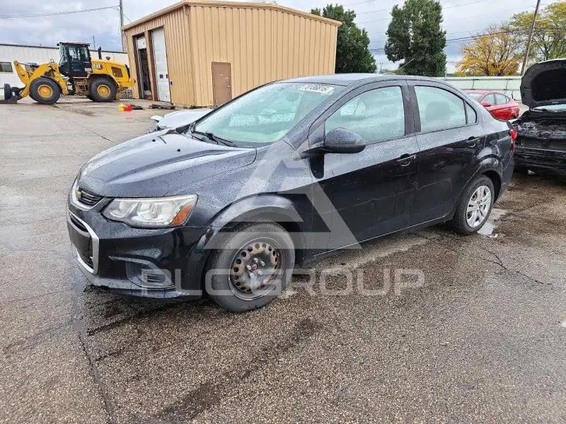 2017 Chevrolet Sonic photo