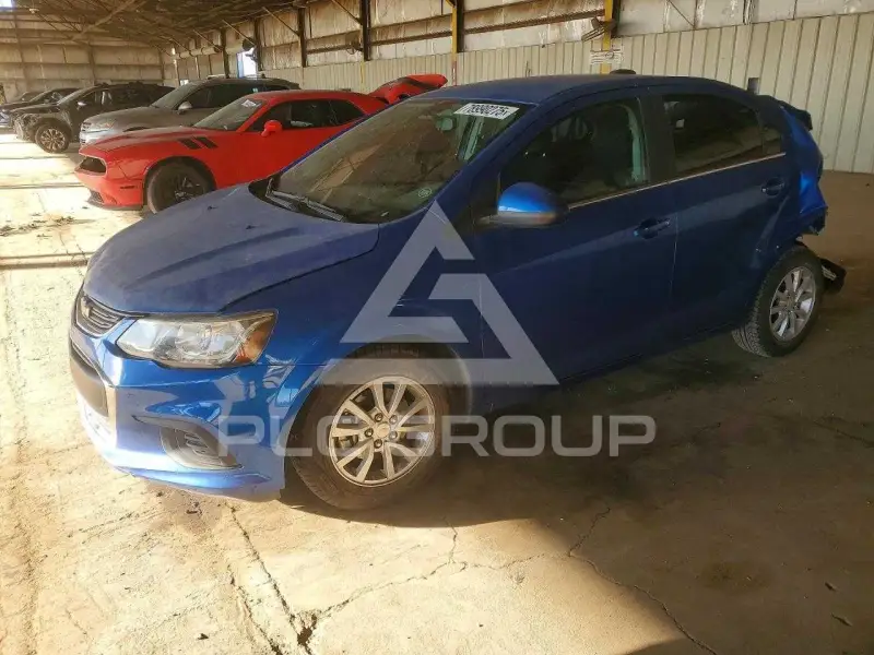 2017 Chevrolet Sonic фото