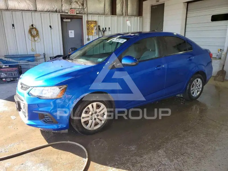 2017 Chevrolet Sonic photo