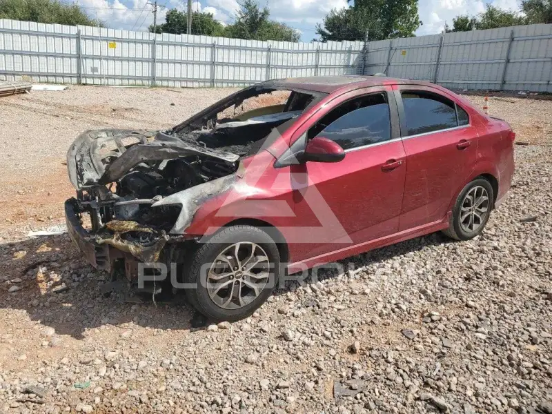 2017 Chevrolet Sonic фото