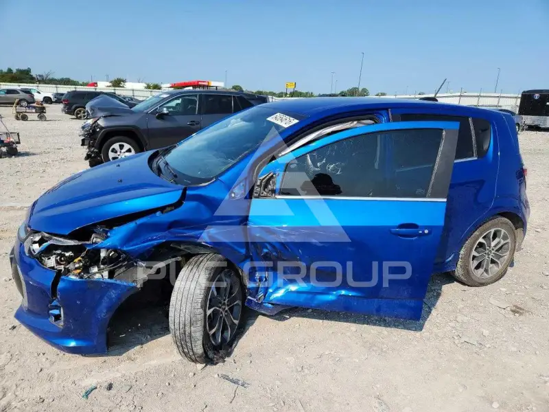 2017 Chevrolet Sonic фото