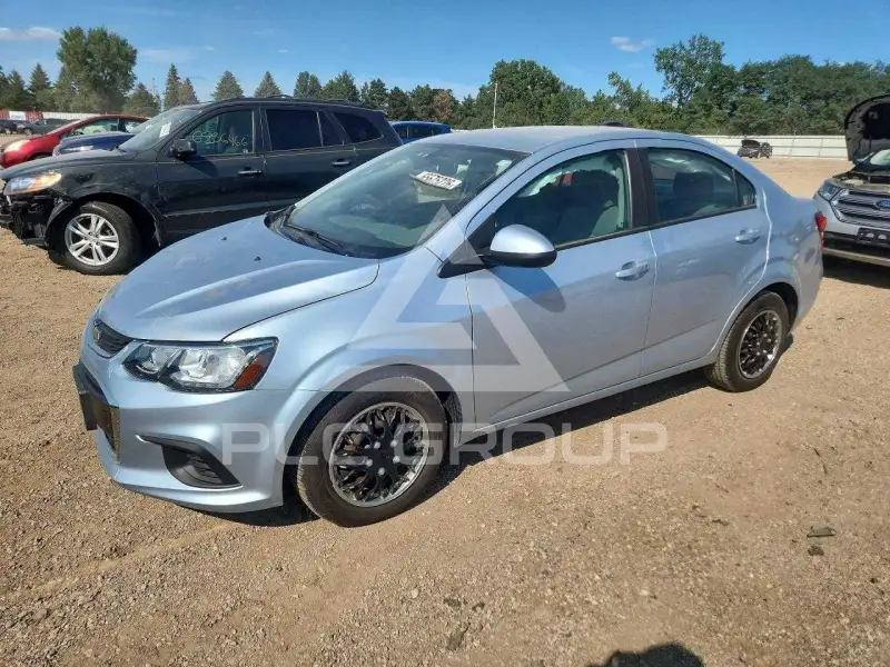 2017 Chevrolet Sonic фото