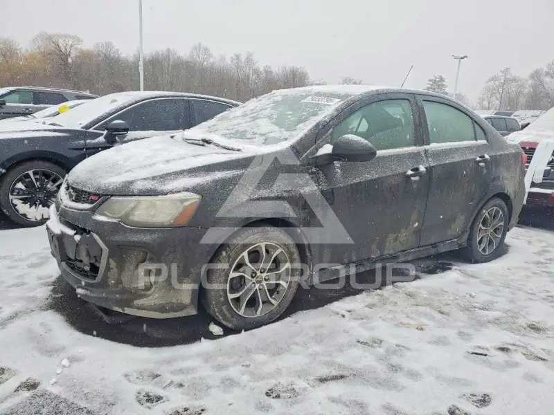 2017 Chevrolet Sonic фото