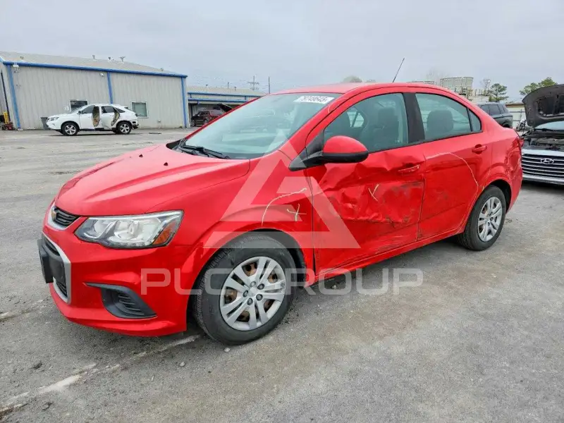 2017 Chevrolet Sonic фото