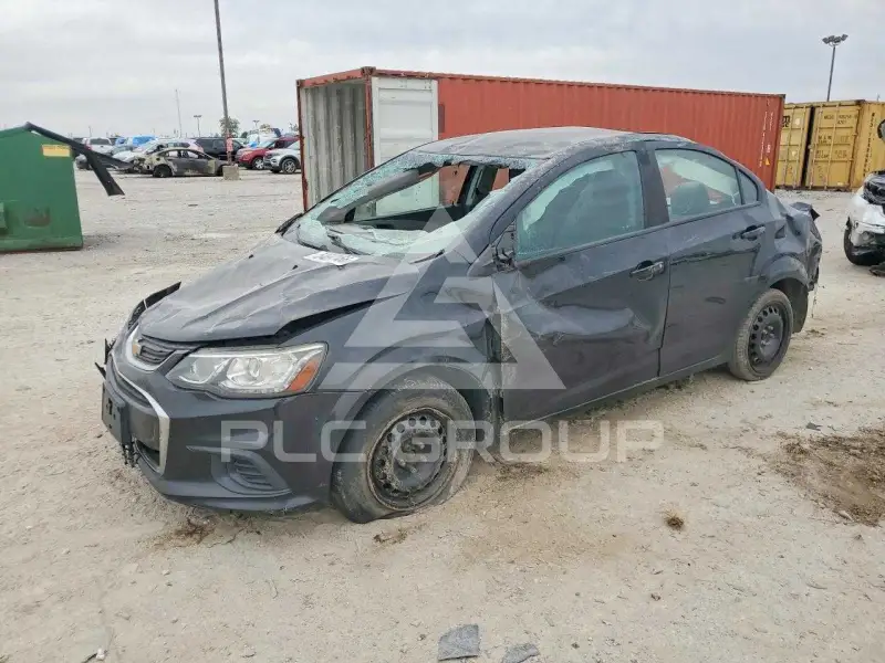 2017 Chevrolet Sonic фото