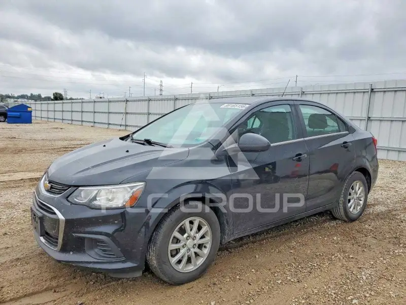 2017 Chevrolet Sonic photo