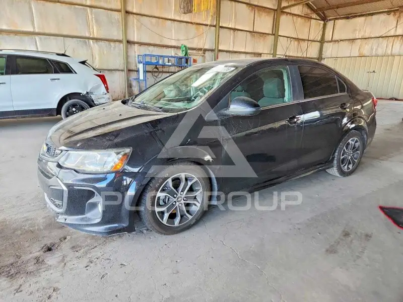 2017 Chevrolet Sonic photo