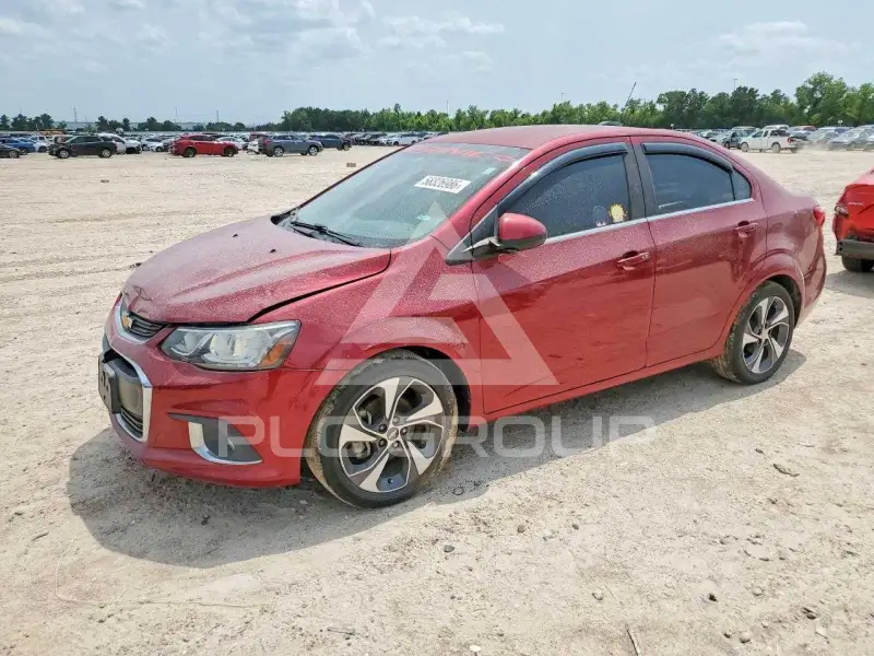 2017 Chevrolet Sonic фото