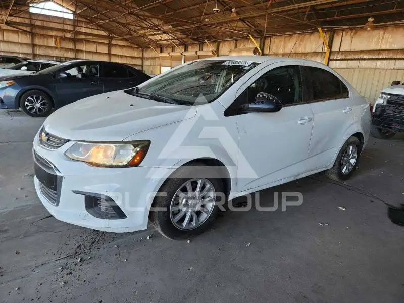 2017 Chevrolet Sonic фото