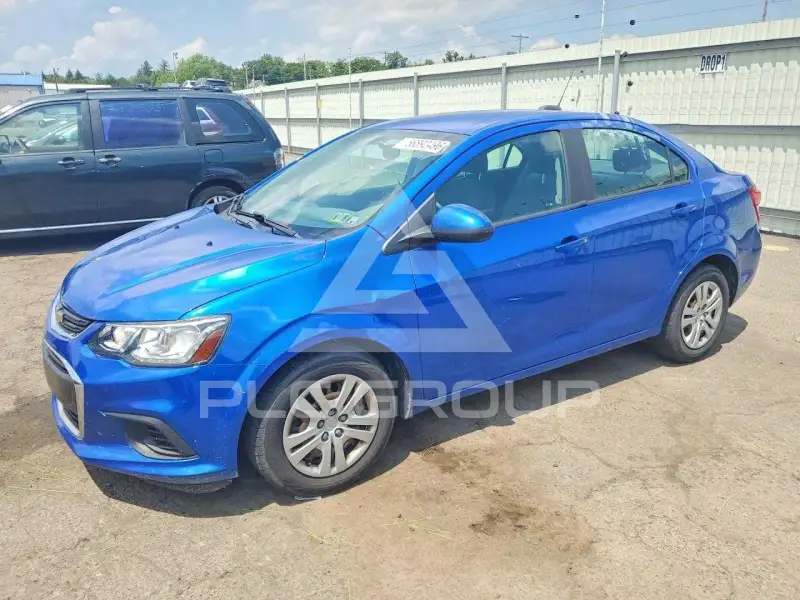 2017 Chevrolet Sonic фото