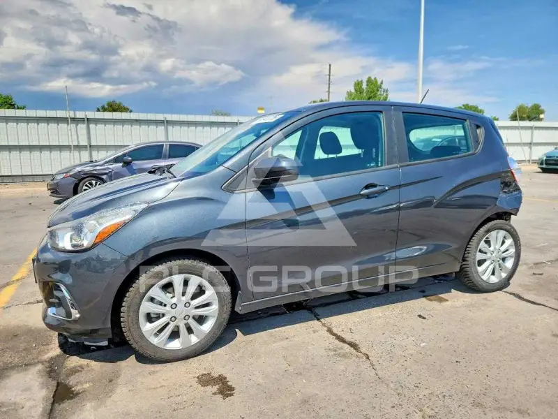 2017 Chevrolet Spark photo