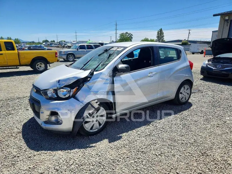 2017 Chevrolet Spark фото