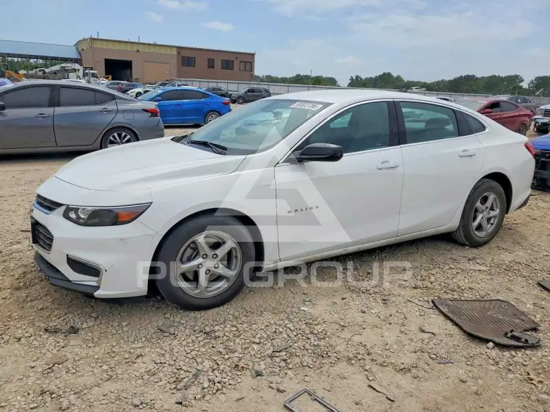 2017 Chevrolet Malibu photo